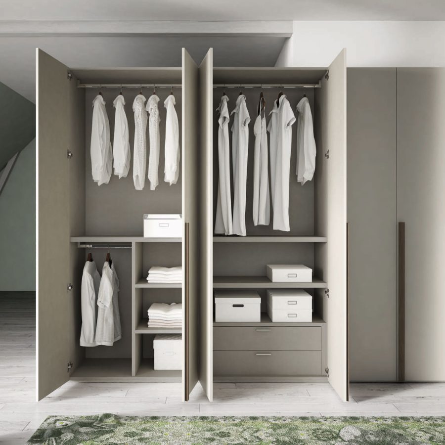 Vertical 120 hinged door Orme